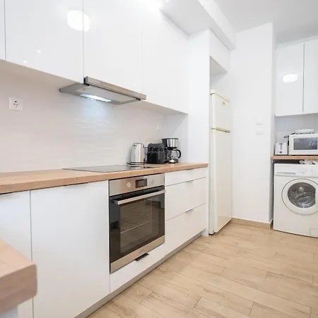 Athens Central Train Station Flat For 4 Persons Exterior photo