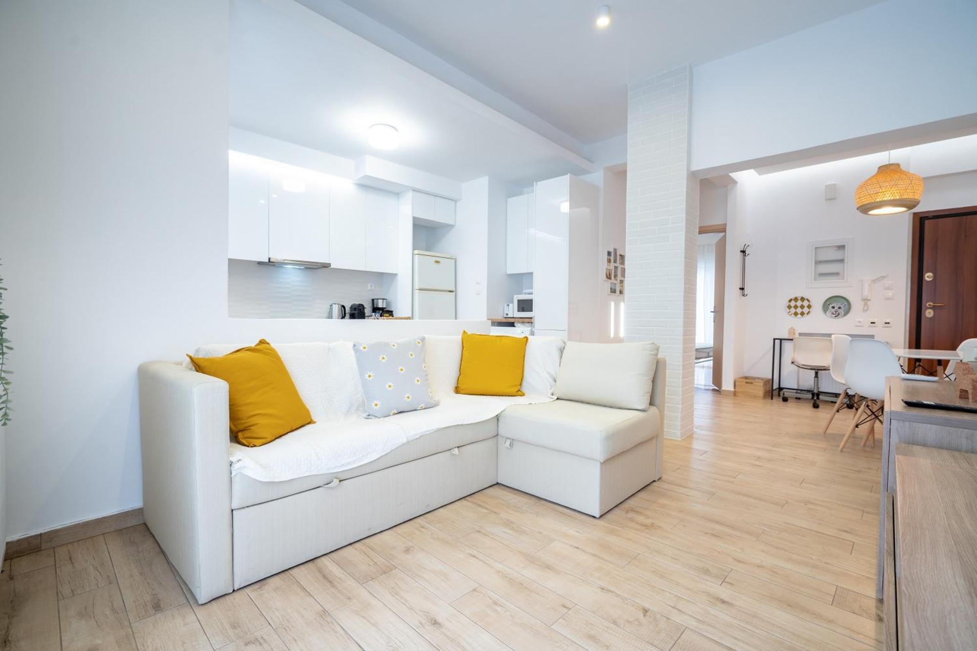 Train Station Flat For 4 Persons Apartment *