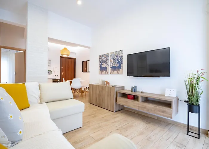 Athens Central Train Station Flat For 4 Persons